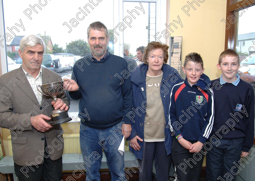 3 
 Micheal Stewart, Coherlea, Corrandulla was the winner of the Willie Burke Memorial Cup for the Best Bullock any age except Continental. He was presented with his cup by Gerry Hoade (Tuam Mart). Also pictured is 2nd prize winner Mary Geraghty, Cloonkeely, Kilbannon, Tuam with her Grandchildren Cian Noone, Tuam and Niall Brady, Corofin.